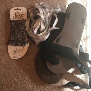 New sseko sandals and 2 extra ribbons